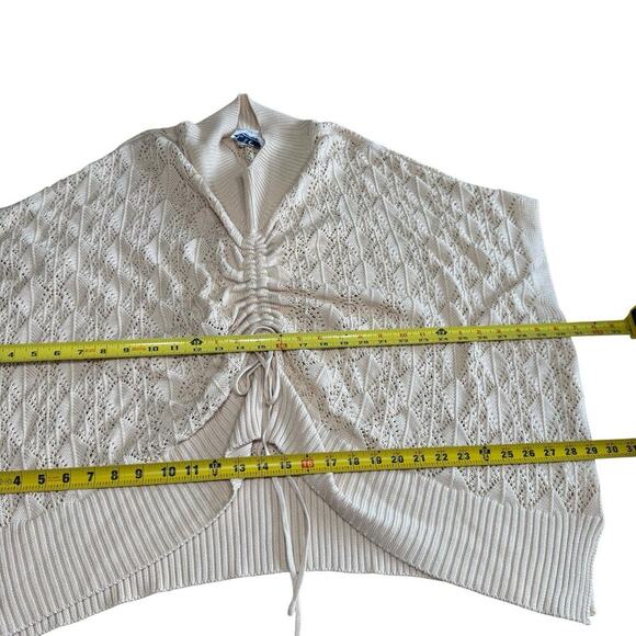 Kerisma Sweater Women's Gathered Crochet Ivory O/S Modal Bohemian NWT - Picture 9 of 10